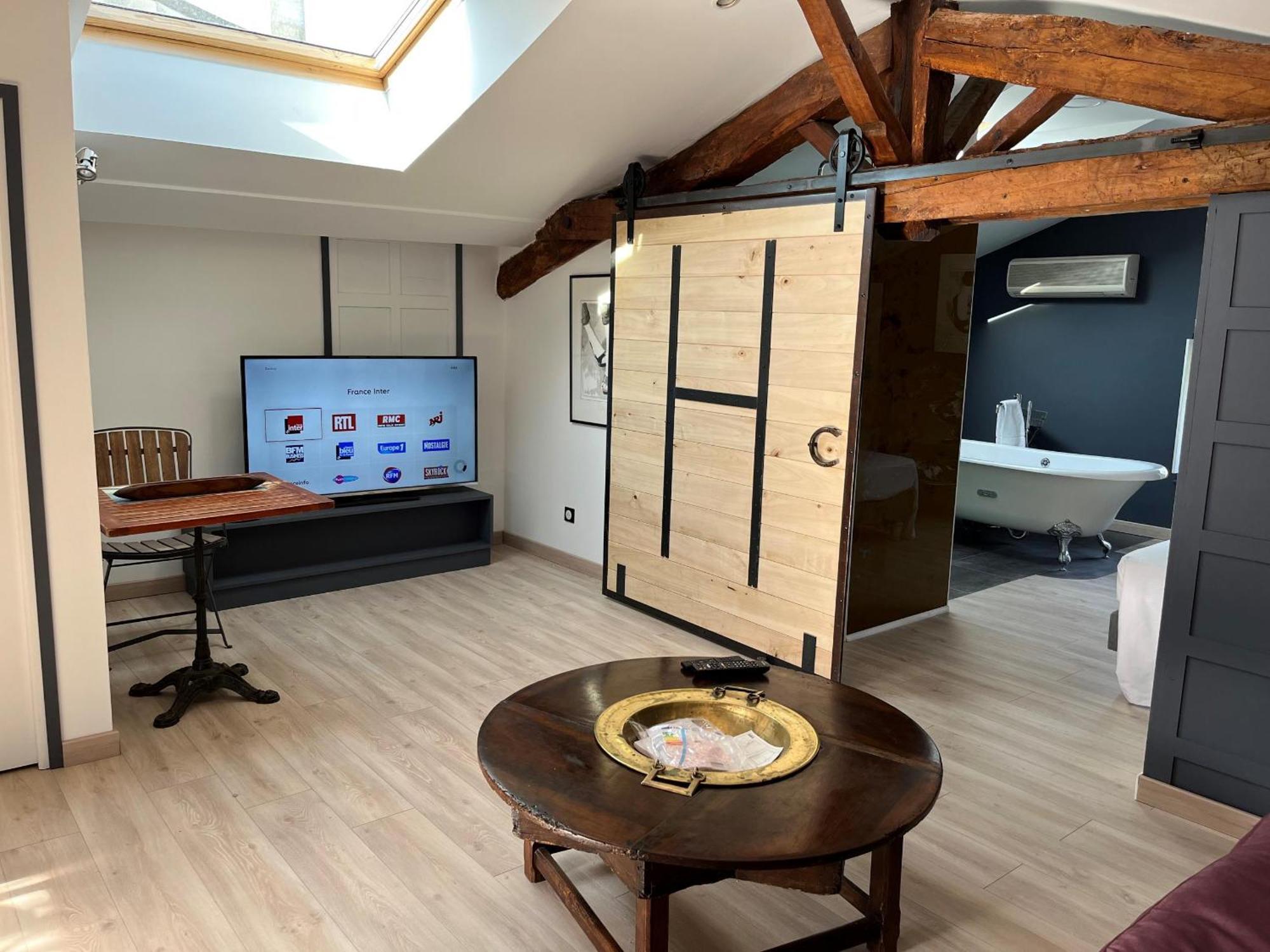 La Maison Des Consuls Mirepoix  Szoba fotó