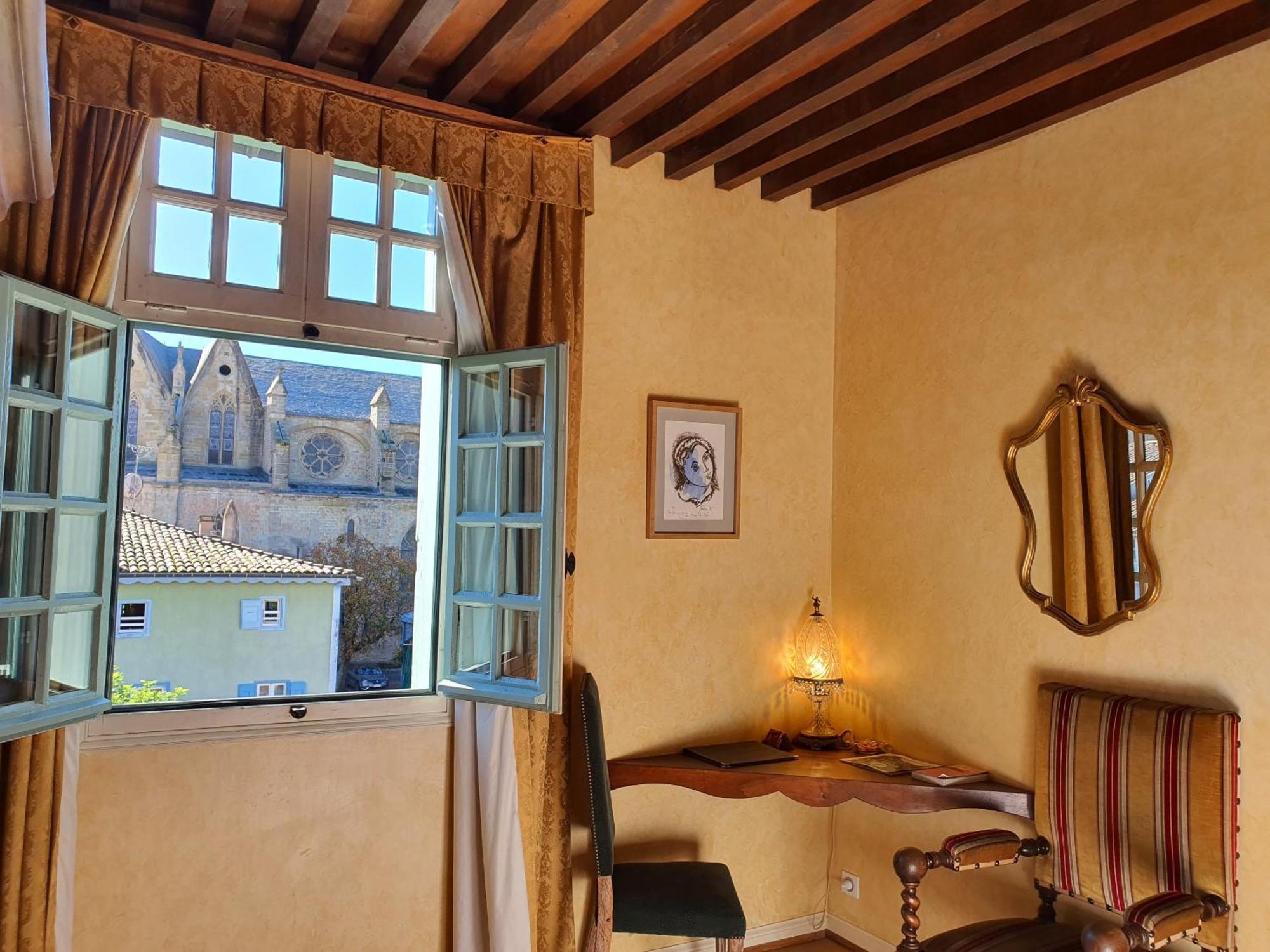 La Maison Des Consuls Mirepoix  Szoba fotó